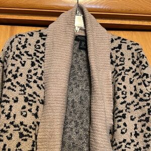 Rachel Zoe Beige and Black Knit Cardigan Animal Print Size Medium